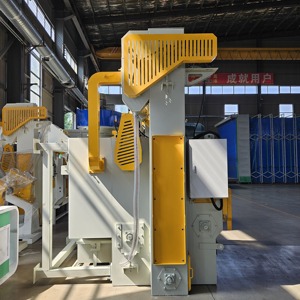 Petite machine de sablage intégrée Q3210 Q326 avec courroie <span class=keywords><strong>en</strong></span> caoutchouc, moteur de nettoyage haute pression, noyau <span class=keywords><strong>en</strong></span> acier breveté - Product Image 2