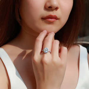 <span class=keywords><strong>Anello</strong></span> di fidanzamento in <span class=keywords><strong>argento</strong></span> sterling S925 con moissanite taglio cuscino da 3,6 CTW, <span class=keywords><strong>anello</strong></span> nuziale con pavé di <span class=keywords><strong>baguette</strong></span> e aste incastonate per donna - Product Image 5