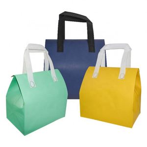 Sac isotherme portable en aluminium et non-tissé pour emballage de nourriture rapide, de thé au lait et de nourriture froide, écologique et tendance, vente chaude - Product Image 1