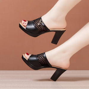 Xuanhui Nouvelles Sandales d'Été à Talons Hauts de 8 cm en Maille Creuse pour Femmes et Dames - Product Image 5