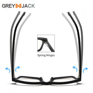 Lunettes de vue carrées grises pour hommes, monture intégrale TR, protection anti-lumière bleue avec charnières à ressort - Product Image 1