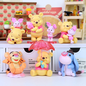 Vente chaude Boîtes mystère tendance Figurines d'action en PVC Ours jaune de dessin animé, Cochon, Eeyore, Boîtes mystère, Jouets, Décoration, Ornements de voiture - Product Image 2