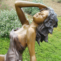 Sculpture d'art humain moderne Statue de fontaine de femme nue en bronze grandeur nature danseuse sexy en technique de coulée