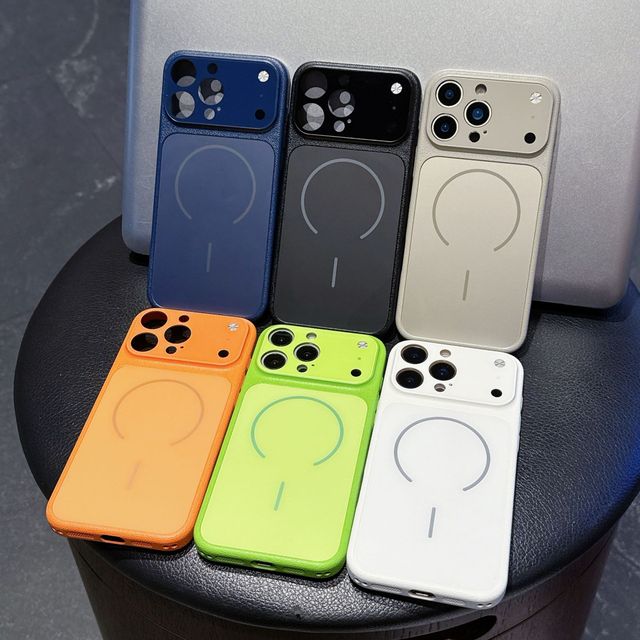 Luxury Magnetic Wireless Charging PC Glass Mobile Phone Case for iPhone 18 17 16 15 14 13 Pro Max