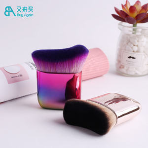 Venta al por mayor pequeño polvo de bronceado colorido cuerpo maquillaje cepillo brillo Auto falso bronceado cuerpo maquillaje bronceado cepillos - Product Image 1