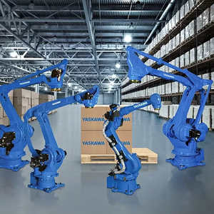 Robot de palettisation Yaskawa PL190 |   Automatisation fiable du chargement et du déchargement |   4 axes, charge utile de 190 kg pour les boîtes en plastique - Product Image 1