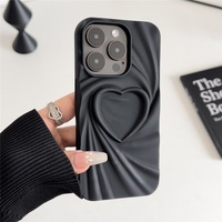 Coque de téléphone en silicone souple de luxe, couleur unie, texture soie plissée 3D, motif cœur, pour iPhone 17 Pro Max 16 15 14 Plus 13 12 11
