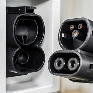 สถานีชาร์จรถยนต์ไฟฟ้าเคลื่อนที่แบบพกพา CCS กำลังไฟ 30 กิโลวัตต์ ชาร์จเร็ว - Product Image 4