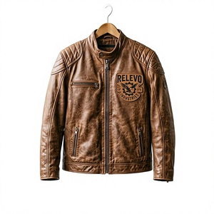Chaqueta de moto acolchada de cuero marrón para hombre, estilo urbano, ecológica, con cuello alto, cierre de cremallera frontal y forro de elastano. - Product Image 1