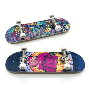 Mini Skateboard Professionnel 28mm en Bois avec Roues à Roulements Double Rocker pour Adolescents - Product Image 5