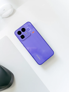 Real Me 8, Teléfono Celular 5G con Pantalla AMOLED de 6.78 Pulgadas y 165 Hz, Batería de 8000 mAh, Carga Rápida de 80 W, Resistente al Agua IP68, Teléfono Inteligente Android 5G - Product Image 2