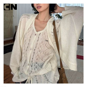 Fabricante de Suéteres con Certificación GRS, Venta al por Mayor, Conjunto de 2 Piezas de Suéter de Punto Calado de Algodón Personalizado para Mujer, Suéter Cárdigan de Ganchillo de Verano - Product Image 3