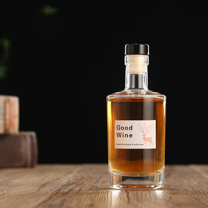 750ml 500ml Bouteille en verre <span class=keywords><strong>de</strong></span> vodka avec liège pour col court Whisky Brandy Tequila Rhum Gin Bouteille <span class=keywords><strong>de</strong></span> vin <span class=keywords><strong>de</strong></span> liqueur personnalisée - Product Image 6