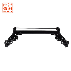 Travée transversale de suspension de sous-châssis d'essieu arrière, pièce 8E0500051J - Product Image 1