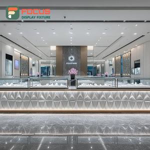 Sistema de Exhibición para Joyería de Lujo, Superficie Pulida, Mostrador de Exhibición para Espacios de Boutique - Product Image 3