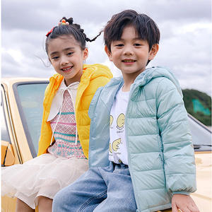 Veste <span class=keywords><strong>d</strong></span>'hiver en fourrure bouffante personnalisée pour enfants en gros Veste en duvet légère pour enfants de couleur bonbon pour garçons et filles Veste bouffante pour enfants - Product Image 5