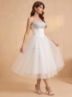 Robe de mariée bustier taille basque à sequins, robe de bal corset en satin, robe de mariée sur mesure grande taille ivoire pour la mariée