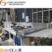 Ligne de production de panneaux de toit ondulés en PVC ondulés Machine/ASA