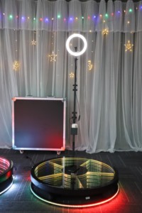 <span class=keywords><strong>Kit</strong></span> de carcasa de cabina de vídeo Premium 360-Generador de contenido de redes sociales de cámara lenta 4K para teléfonos inteligentes Cámaras iPad Eventos - Product Image 2