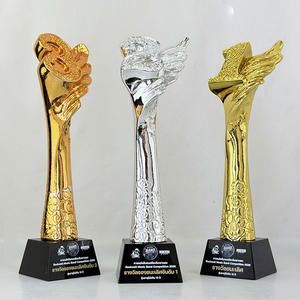 Trofeo Personalizzato in Resina, Regalo Souvenir, Premio Numerato <span class=keywords><strong>1</strong></span> 2 3, Trofeo in Cristallo con Numeri - Product Image 2