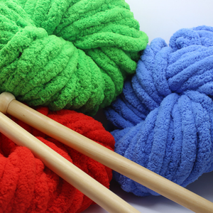 Fil à tricoter en chenille épaisse super douce de 2 cm, lavable, en polyester, pour couvertures DIY et lits pour animaux de compagnie (vente en gros) - Product Image 5