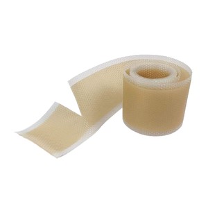 Rouleau adhésif en silicone 5x15cm de qualité médicale pour la cicatrisation des brûlures et le soin des plaies - Product Image 1