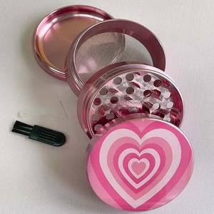 Molinillo rosa de aleación de aluminio para niñas, trituradora de 4 capas, herramientas para fumar, molinillo de hierbas y especias, humo - Product Image 3