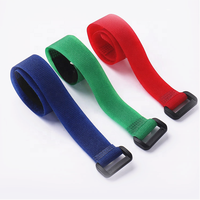 Attaches de câble auto-agrippantes Bande de fixation Double bâton latéral Sangle à crochet et boucle réglable avec boucle