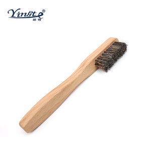 Cepillo para zapatos de crin de caballo Yinste con mango largo de madera maciza para el cuidado y la limpieza - Product Image 1