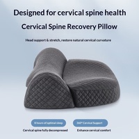 Oreiller ergonomique en mousse à mémoire de forme tricotée pour traction cervicale, décompression du cou, correction de la courbe C et soulagement de la douleur due à la posture tête penchée vers l'avant