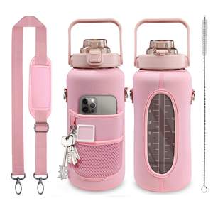 Bouteille d'eau Portable de 2000ml pour le sport et la motivation, carafe à eau de 2l avec paille et manchon de protection - Product Image 3