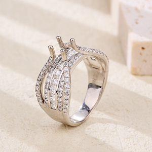 แหวนหมั้นกึ่งทอง18K แบบหรูหราทำด้วยมือสำหรับง่ามผ่านการรับรองการออกแบบที่เป็นเอกลักษณ์ประกายการตัดที่ยอดเยี่ยม - Product Image 3