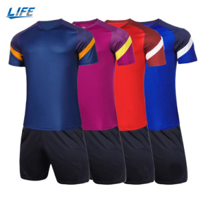 ชุดเดนมาร์ก คอลเลคเตอร์ แขนสั้น สีขาว ออกแบบเองได้ ฟรี พร้อมป้ายชื่อและหมายเลขแบบกำหนดเอง - Product Image 1