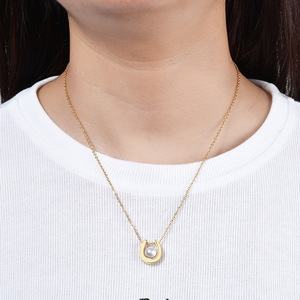 Collar con colgante de perla en forma de herradura, cadena de clavícula de oro de 18 quilates para mujer, uso diario, diseño solitario con perla AAA - Product Image 4