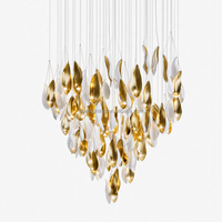 Lustre en verre en forme de feuille pour projet d'ingénierie, idéal pour hall d'hôtel, escalier, plafond haut, grande lampe suspendue en cascade