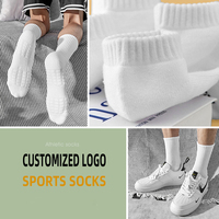 Chaussettes en coton doux pour jeunes et adultes, séchage rapide, design personnalisé, chaussettes de sport pour le printemps, la course à pied et le basketball