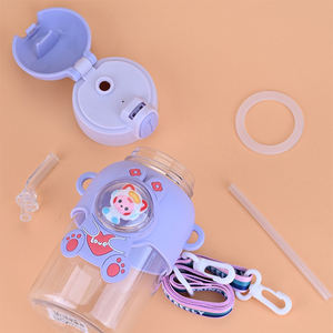 Botella <span class=keywords><strong>de</strong></span> <span class=keywords><strong>Agua</strong></span> Infantil <span class=keywords><strong>de</strong></span> Plástico <span class=keywords><strong>de</strong></span> 600 ml <span class=keywords><strong>para</strong></span> Niños en Edad Escolar, Linda Botella <span class=keywords><strong>de</strong></span> <span class=keywords><strong>Agua</strong></span> con Pajita y Correa con Dibujos Animados - Product Image 6