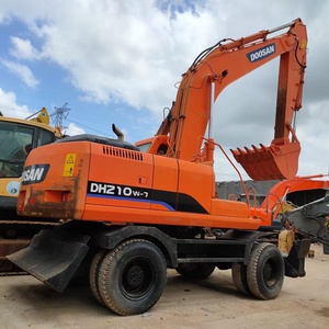 Excavatrice sur pneus hydraulique Doosan Dh210W-7 Dh210 d'occasion, 21 tonnes, en bon état - Product Image 5