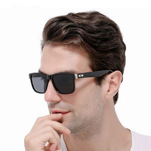 Lunettes-<span class=keywords><strong>gafas</strong></span> <span class=keywords><strong>de</strong></span> sol clásicas TR90 para hombre y mujer, lentes <span class=keywords><strong>de</strong></span> sol unisex con diseño a la moda, logo rojo <span class=keywords><strong>de</strong></span> piel hexagonal, 2022 - Product Image 4