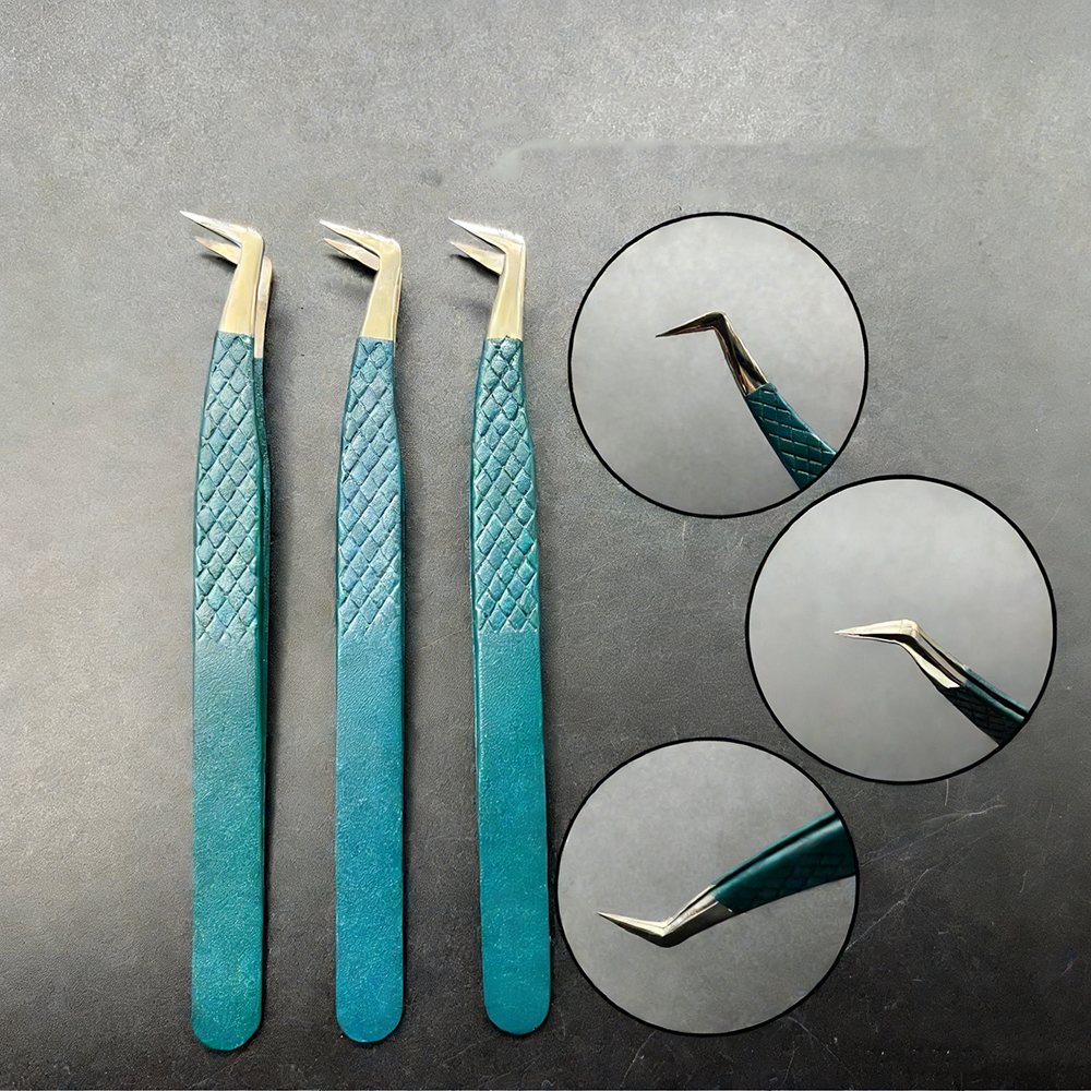 (Dark green) Round-headed eagle beak