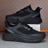 Chaussures décontractées pour hommes de haute qualité en provenance de Chine, respirantes, noires et grises, sportives, à talon haut, augmentant la taille, antidérapantes, en maille, pour le printemps et l'automne