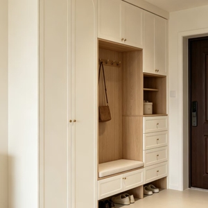 Mueble Zapatero Nórdico Integrado con Banco de Almacenamiento y Cajones en Madera Crema para Entrada y Dormitorio - Product Image 1