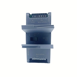 Module d'extension PLC à sortie numérique SIMATIC S7-1200 SM1222 8DO Relais 6ES7222-1HF32-0XB0 - Product Image 1