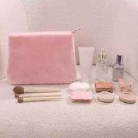 Mignon floue pour étui cosmétique rose doux fausse fourrure coeur breloque fermeture éclair pochette Portable pour maquillage stockage voyage pour trousse de toilette
