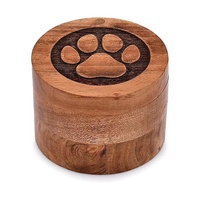 Nouveau Style Solide Acacia Bois Crémation Titulaire Chat Chien Petit Animal Souvenir Rond Avec Peinture Blanc Patte Mémorial Pet Cendres Urne