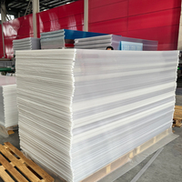 Lámina Hueca de Policarbonato Transparente de 4mm, Resistente a la Intemperie, Duradera y Moderna, con Recubrimiento UV, para Invernaderos, Casas de Flores y Divisiones
