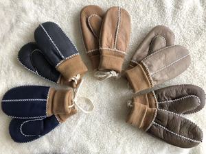 <span class=keywords><strong>Guanti</strong></span> per Bambini in <span class=keywords><strong>Lana</strong></span> e Pelle di Pecora con Logo Personalizzato, Caldi e di Alta Qualità per l'Inverno - Product Image 2