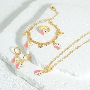 Beliebtes Kinder-Cartoon-Prinzessinnen-Schmuckset, Modischer Hochwertiger Zinklegierung Wassertropfen-Anhänger Niedlicher Pony-Schmuck für Mädchen - Product Image 5