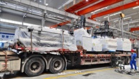 Machine de serrage horizontale LSR Hwayi 400 tonnes pour la fabrication de bagues creuses - Système de moulage par injection de caoutchouc