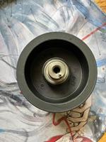 Poulie de tension (plastique) Saurer TFO Twister pour machine à tordre, métier à tisser et machines à tisser - Diamètre extérieur 100 mm/80 mm